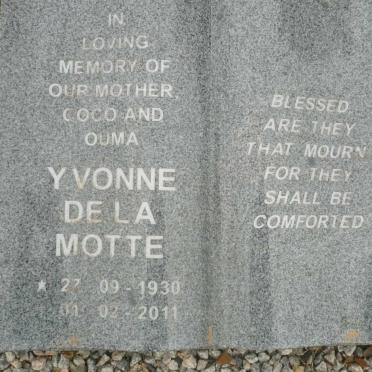 LIEBENBERG :: PETZER :: DE LA MOTTE