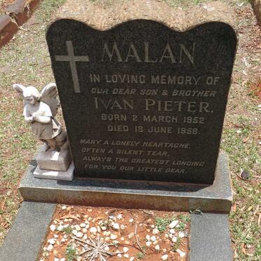 MALAN Ivan Pieter 1952-1956