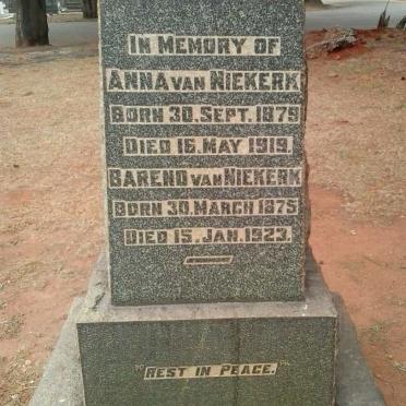 NIEKERK Barend, van 1875-1923 &amp; Anna 1879-1919