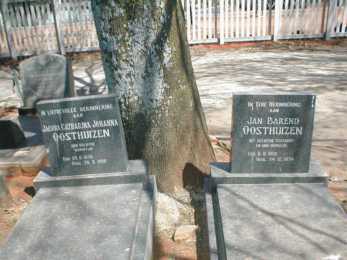 OOSTHUIZEN Jan Barend 1896-1974 &amp; Jacoba Catharina Johanna 1896-1990