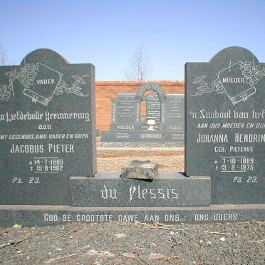 PLESSIS Jacobus Pieter, du 1888-1962 &amp; Johanna Hendrina PIETERSE 1889-1975
