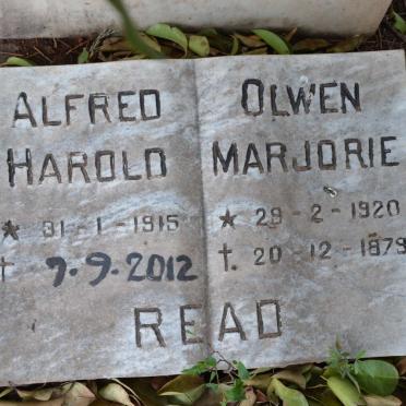 READ Alfred Harold 1915-2012 &amp; Olwen Marjorie 1920-1979