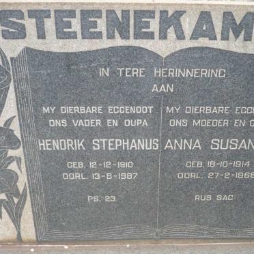 STEENEKAMP Hendrik Stephanus 1910-1987 &amp; Anna Susanna 1914-1968