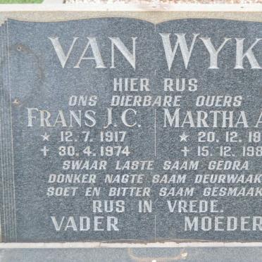 WYK Frans J.C., van 1917-1974 &amp; Martha A.P. 1917-1988