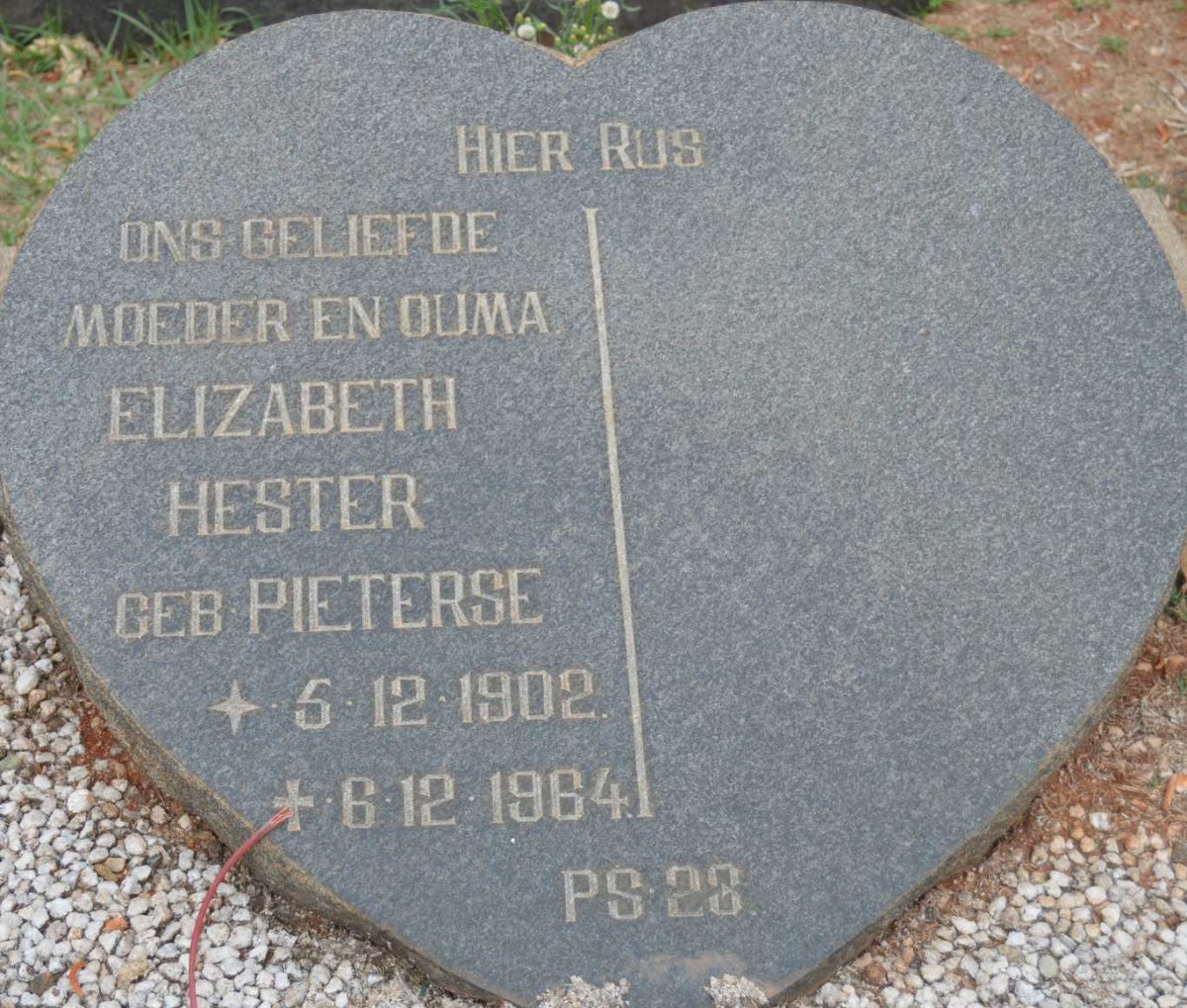 ? Elizabeth Hester nee PIETERSE 1902-1964