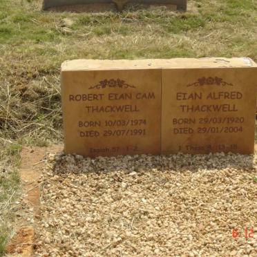 THACKWELL Robert Eian Cam 1974-1991 :: THACKWELL Eian Alfred 1920-2004