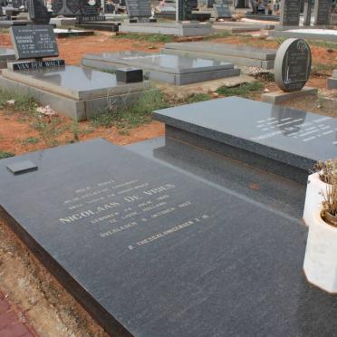 VRIES Nicolaas, de 1925-1993 &amp; Theodora JANSEN 1920-2009