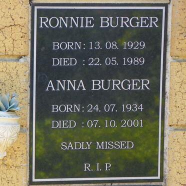 BURGER Ronnie 1929-1989 &amp; Anna 1934-2001