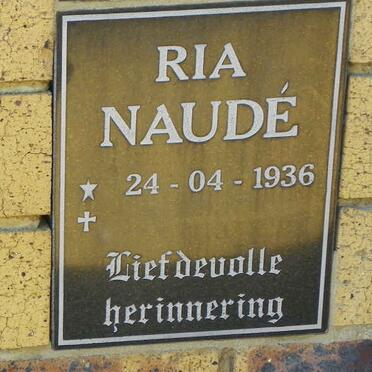 NAUDÉ Ria 1936-