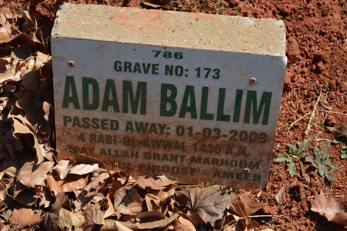 BALLIM Adam -2009
