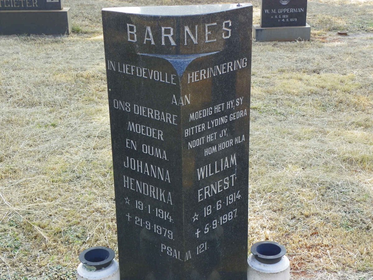 BARNES William Ernest 1914-1987 &amp; Johanna Hendrika 1914-1979