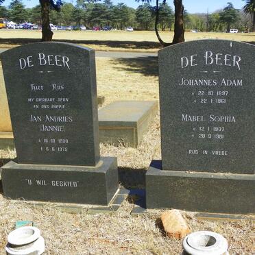 BEER Johannes Adam, de 1897-1961 &amp; Mabel Sophia 1907-1981 :: DE BEER Jan Andries 1930-1975