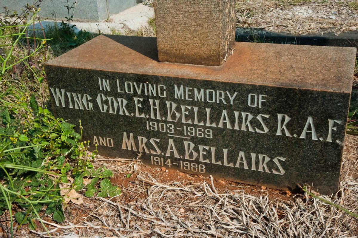 BELLAIRS E.H. 1903-1969 &amp; A. 1914-1988