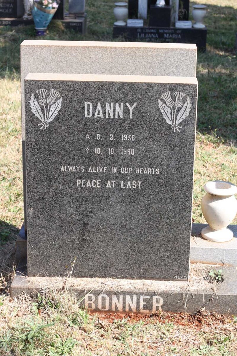 BONNER Danny 1956-1990