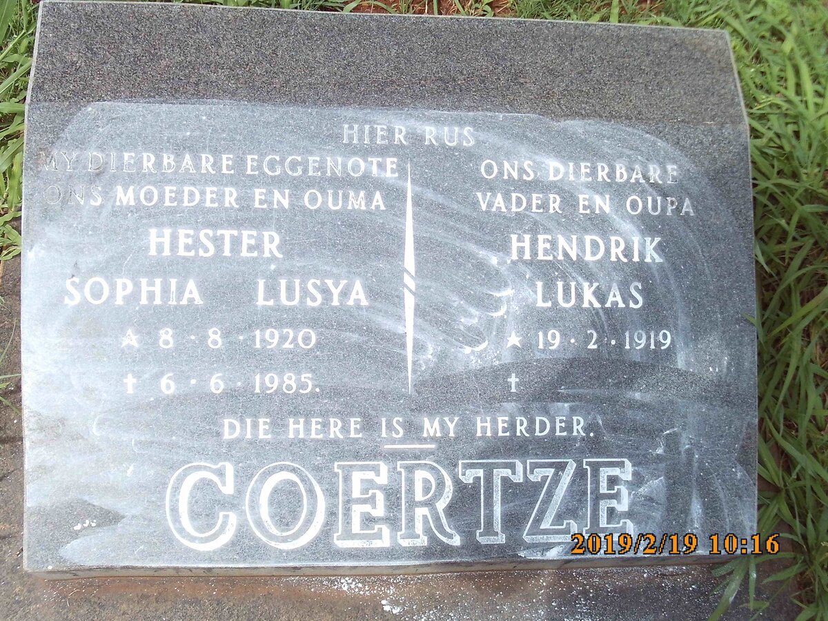 COERTZE Hendrik Lukas 1919- &amp; Hester Sophia Lusya 1920-1985