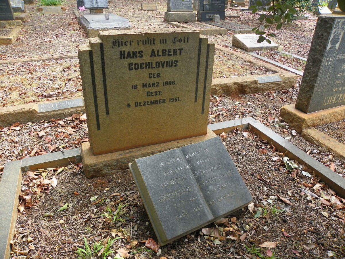 COCHLOVIUS Hans Albert 1906-1951 &amp; Mercia Constance Gertrude 1911-1987