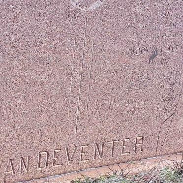 DEVENTER Jacomina Aletta, van nee VILJOEN 1898-1954