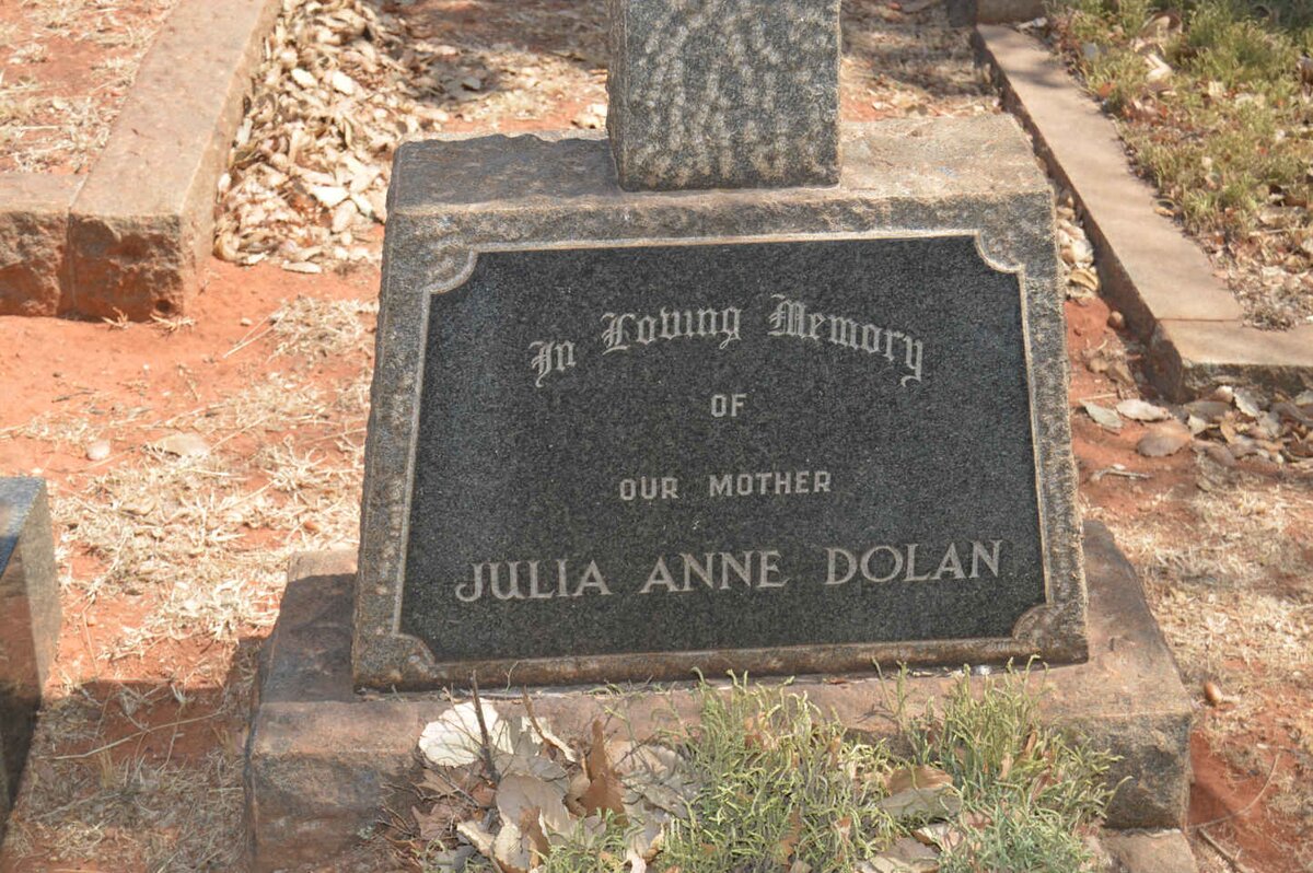 DOLAN Julia Anne