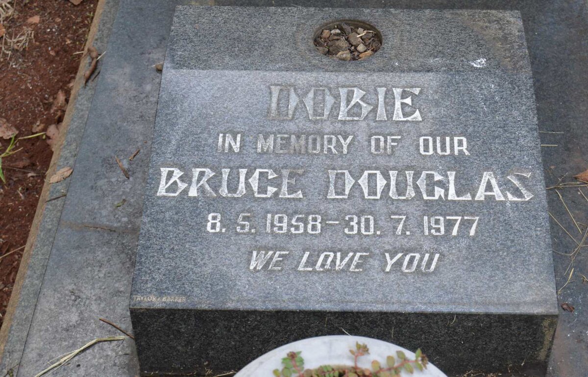 DOBIE Douglas Norman 1907-1957 &amp; Millicent Glen 1909-1981