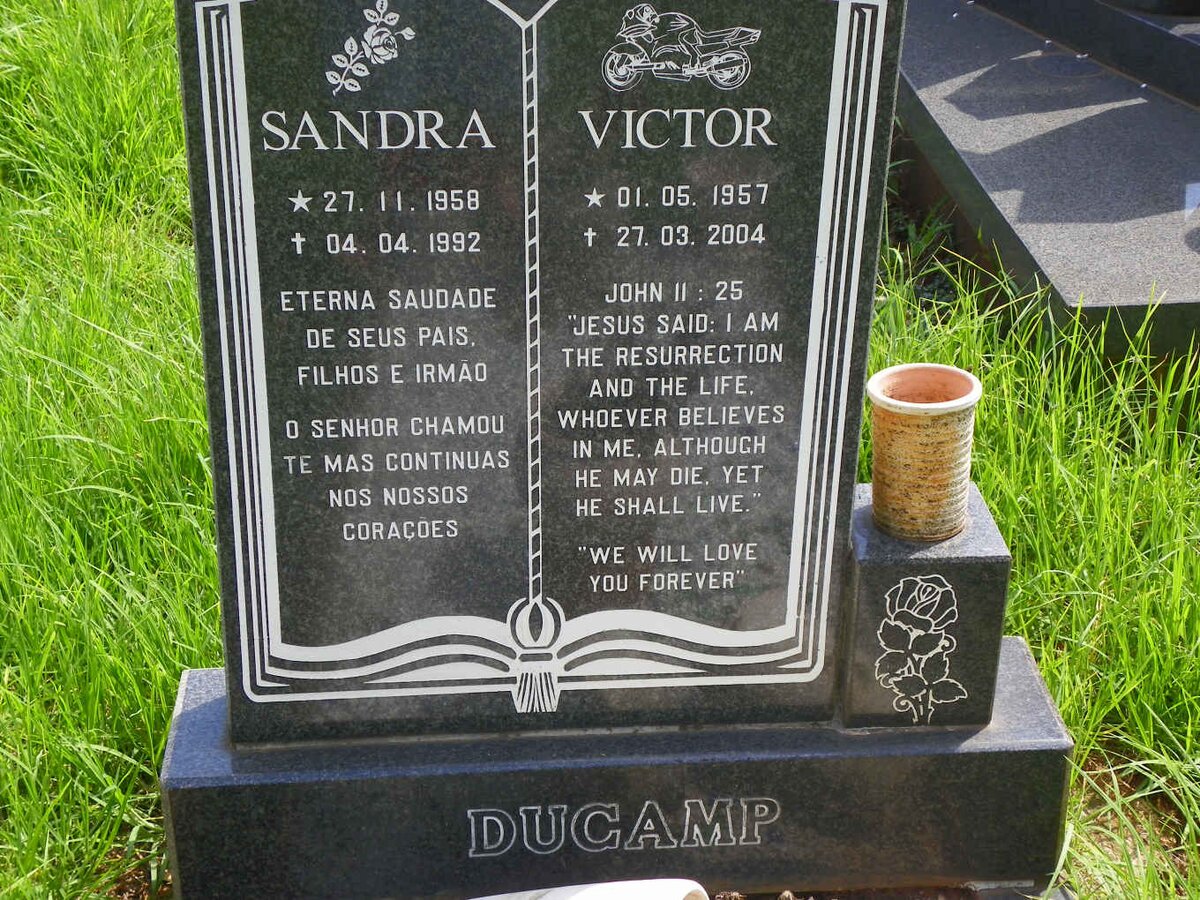 DUCAMP Victor 1957-2004 &amp; Sandra 1958-1992