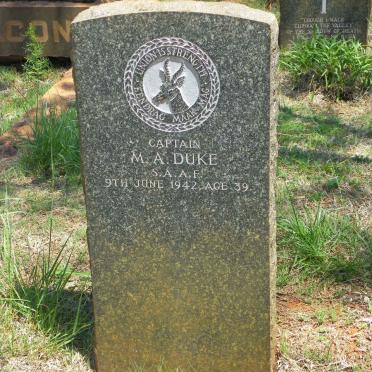 DUKE M.A. -1942