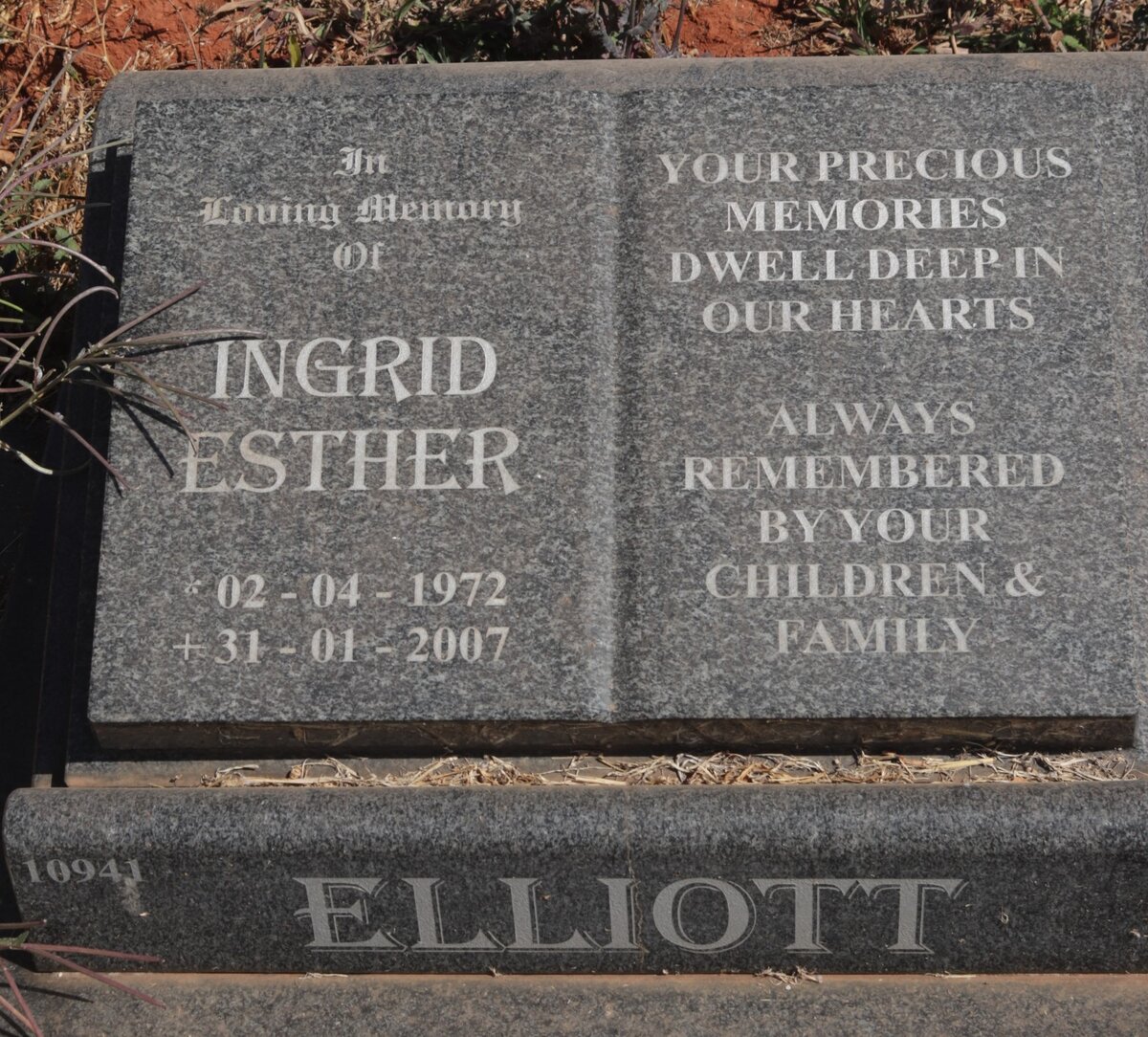 ELLIOTT Ingrid Esther 1972-2007