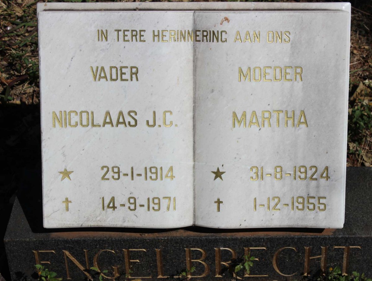 ENGELBRECHT Nicolaas J.C. 1914-1971 &amp; Martha 1924-1955