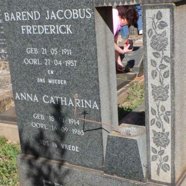 ERASMUS Barend Jacobus Frederick 1911-1957 &amp; Anna Catharina 1914-1985