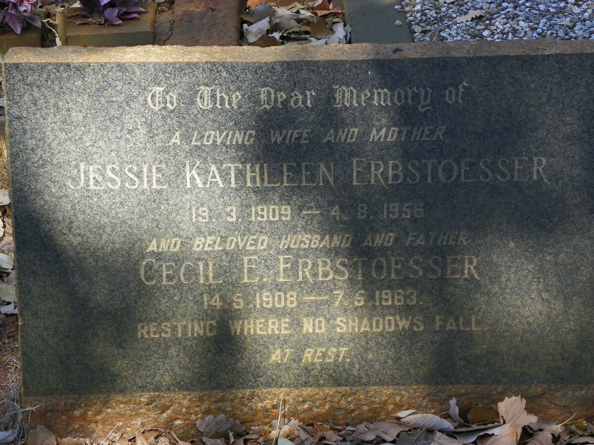 ERBSTOESSER Cecil E. 1908-1963 &amp; Jessie Kathleen 1909-1956