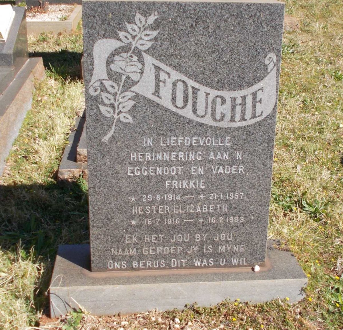 FOUCHE Frikkie 1914-1957 &amp; Hester Elizabeth 1916-1983