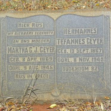GEYER Hermannes Tefannes 1867-1949 &amp; Martha G.J. 1869-1946