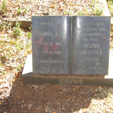 GOUWS Daniel C.P. 1897-1968 &amp; Helena Dorathea 1911-1974