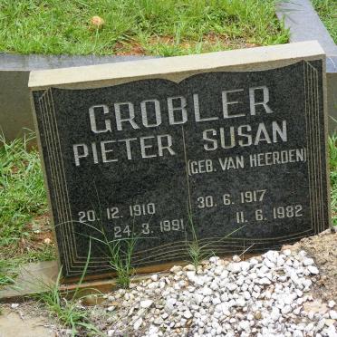 GROBLER Pieter 1910-1991 &amp; Susan VAN HEERDEN 1917-1982