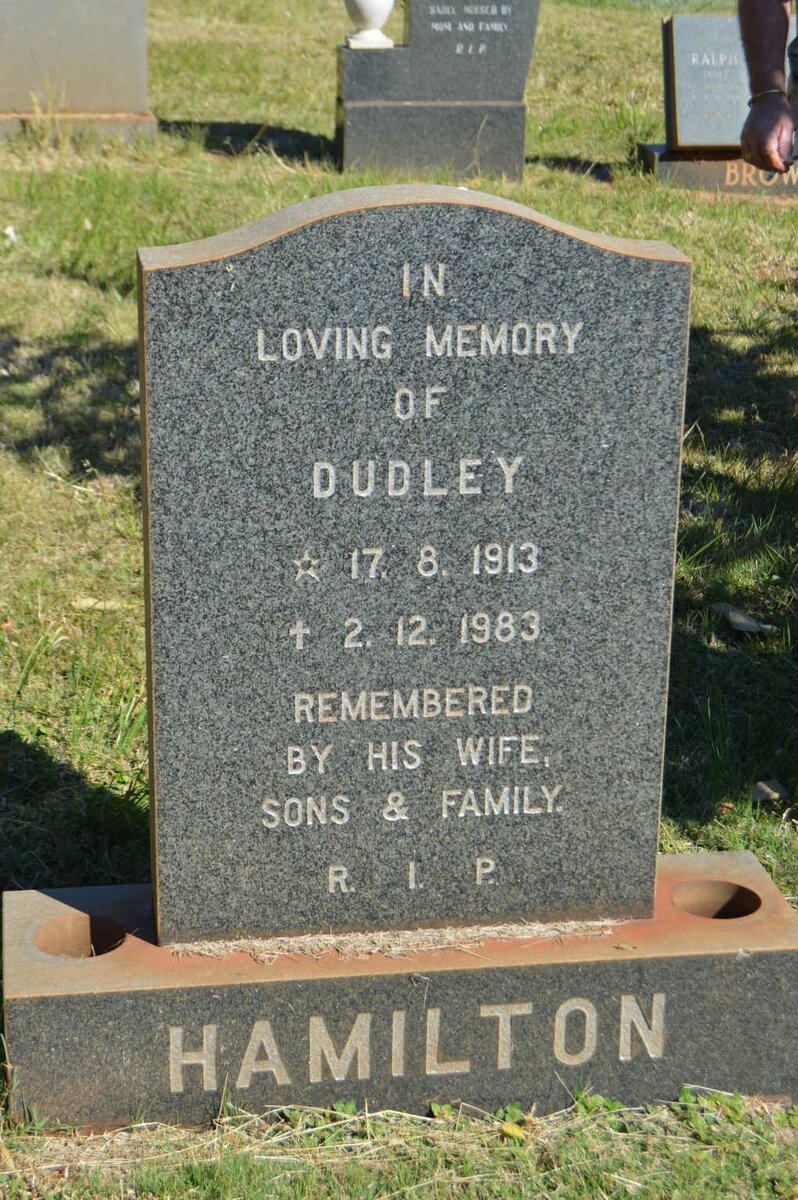 HAMILTON Dudley 1913-1983