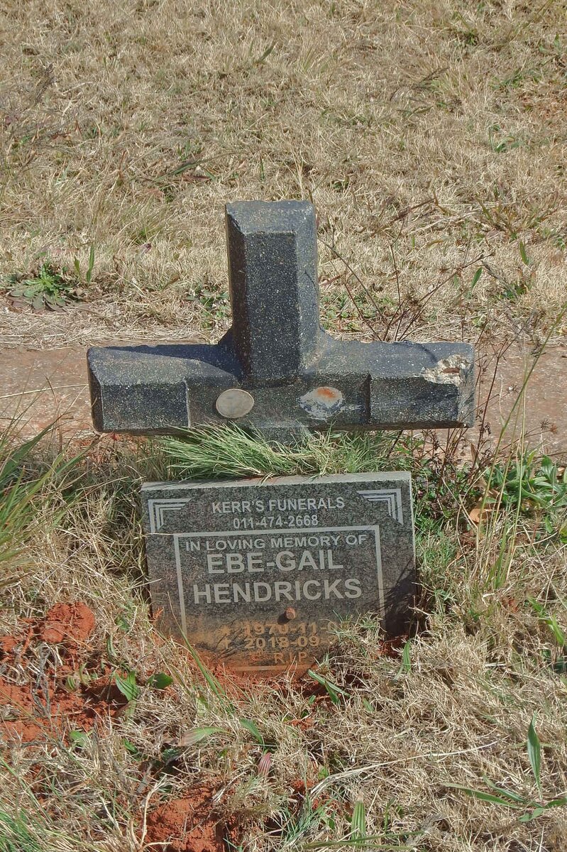 HENDRICKS Ebe-Gail 1970-2018