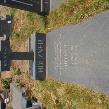 HOLZNER Helmut 1939-1990