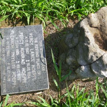 HOEPFL Percy Konrad 1905-1979 :: HOEPFL Eleanor Phyllis 1906-1995 :: HOEPFL Percy Lance 1942-1954 ::