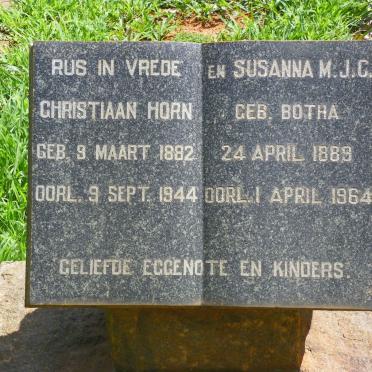 HORN Christiaan 1882-1944 &amp; Susanna M.J.C. BOTHA 1889-1964