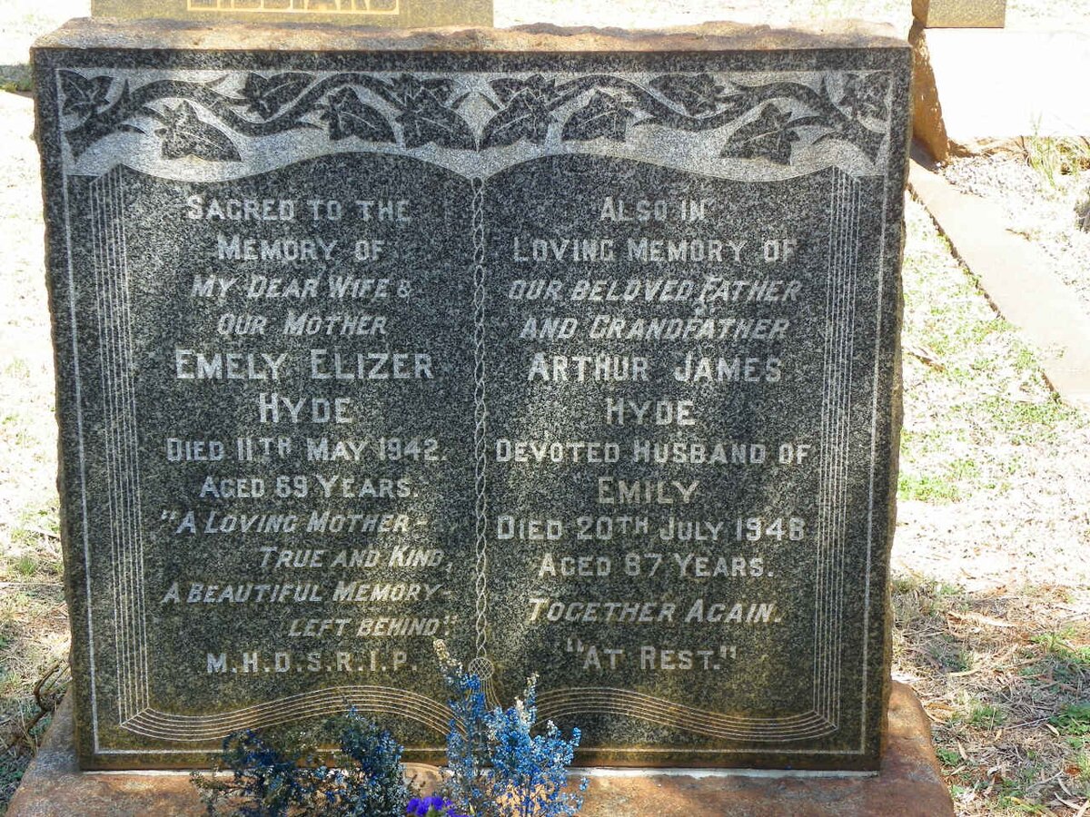 HYDE Arthur James -1948 &amp; Emely Elizer -1942
