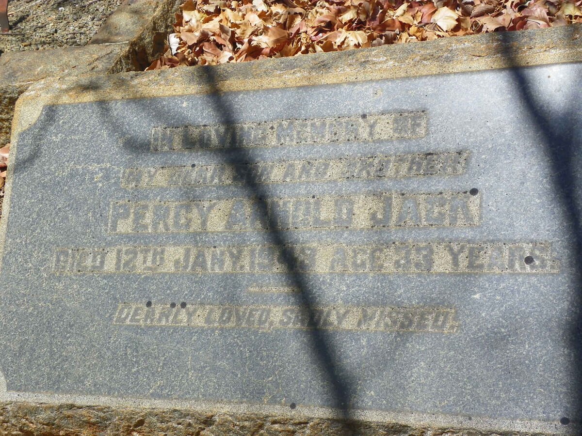 JACK Percy Arnold -1943