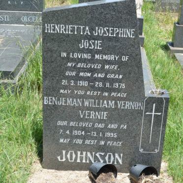JOHNSON Benjeman William Vernon 1904-1995 &amp; Henrietta Josephine 1910-1975