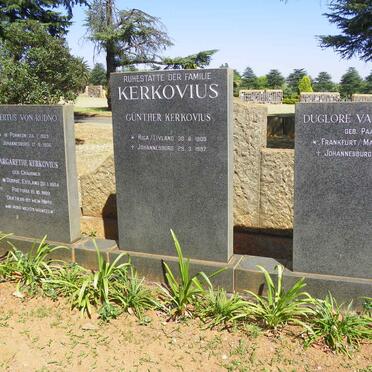 KERKOVIUS Gunter 1909-1987 :: VAN DEIJZEN Duglore nee PAATZ 1952-1984