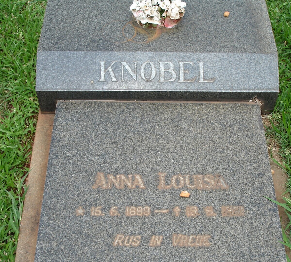 KNOBEL Anna Louisa 1899-1981