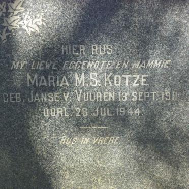 KOTZE Maria M.S. nee JANSE V. VUUREN 1911-1944