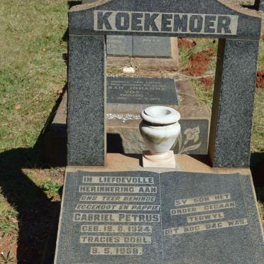 KOEKEMOER Gabriel Petrus 1924-1958