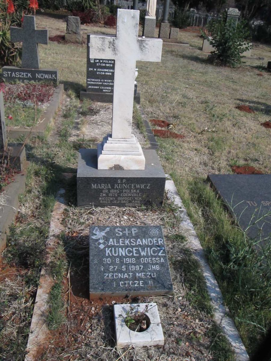 KUNCEWICZ Maria 1885-1975 :: KUNCEWICZ Aleksander 1918-1997