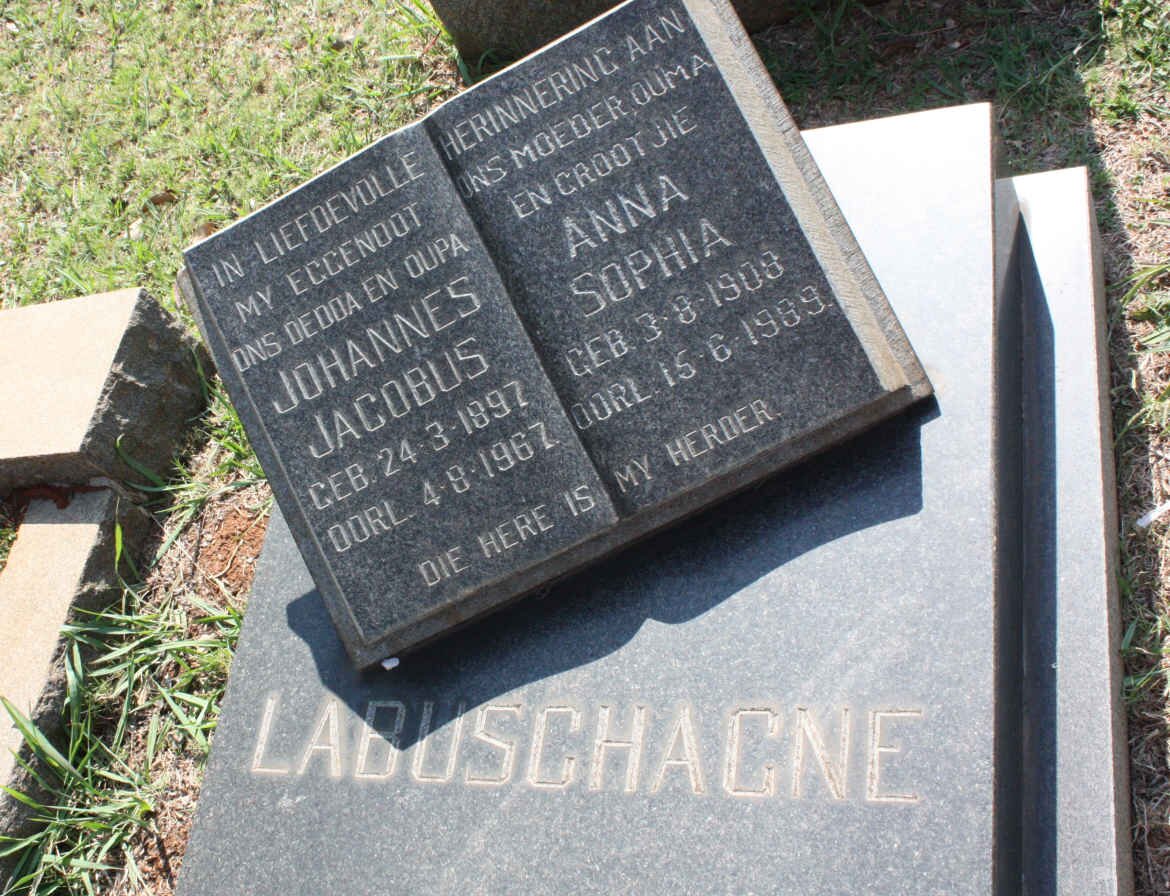 LABUSCHAGNE Johannes Jacobus 1897-1967 &amp; Anna Sophia 1908-1989