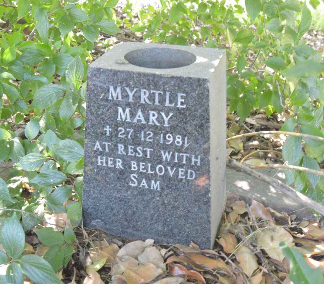 LAVENTHAL Samuel Charles -1952 &amp; Myrtle Mary -1981