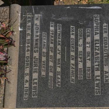 LEWIS Johannes Jurie 1944-1963 &amp; Sophia Elizabeth 1939-1955