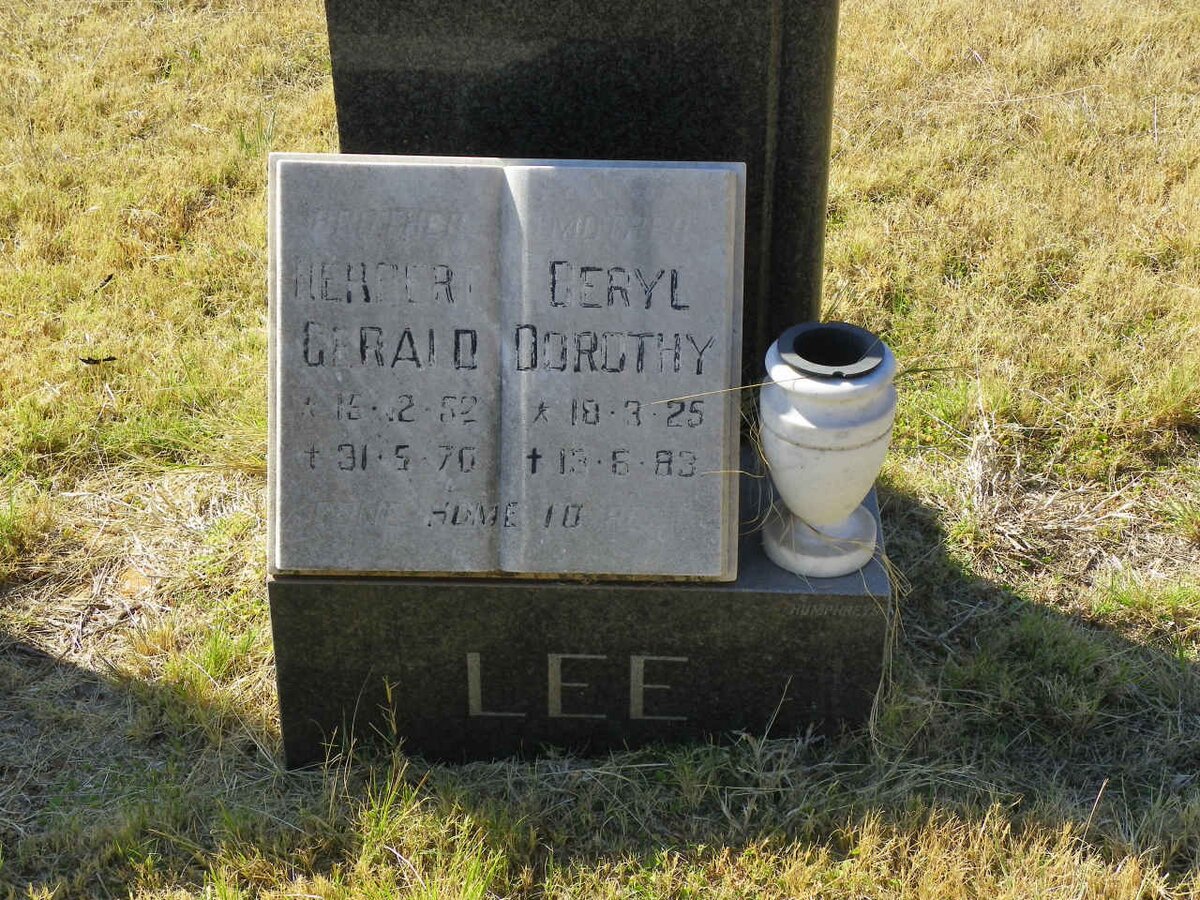 LEE Beryl Dorothy 1925-1983 :: LEE Herbert Gerald 1952-1970